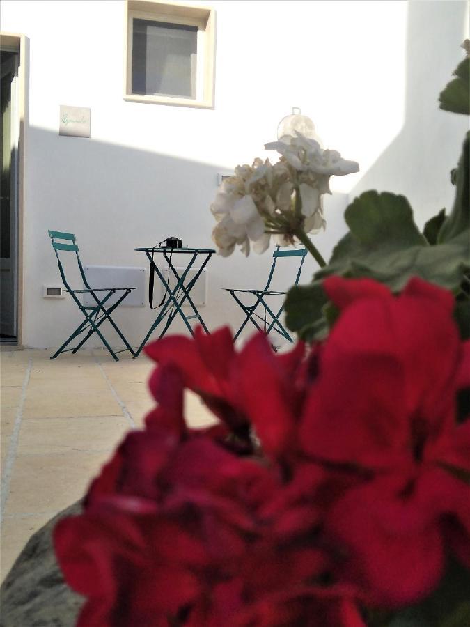 Li Perrini Boutique B&B Acquarica Εξωτερικό φωτογραφία